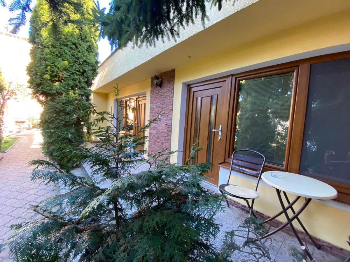 Penzion Oaza Trnava Exterior photo
